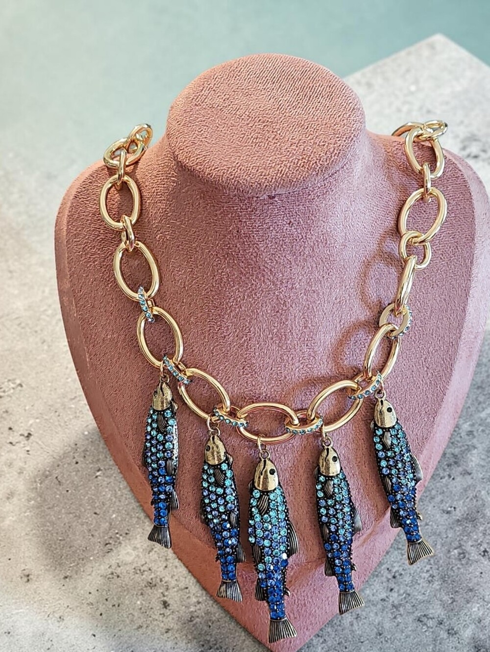Betsy Johnson Nwt Gold Chain Necklace with Blue Crystal Fish Charms, Reversible.
